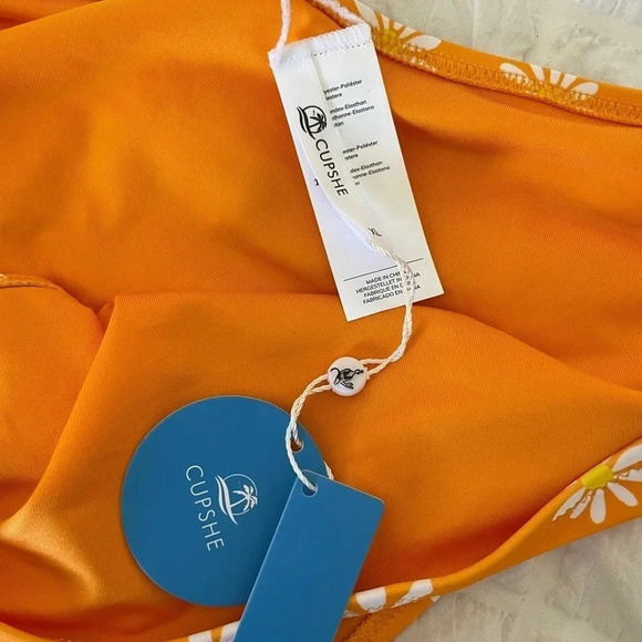 Cupshe orange daisy bikini bottom - Picture 2 of 6